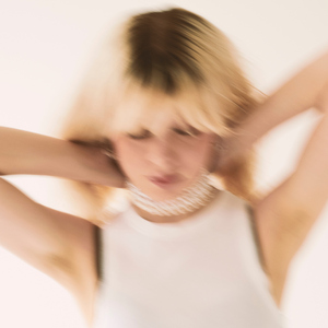 男人日女人屄视频
